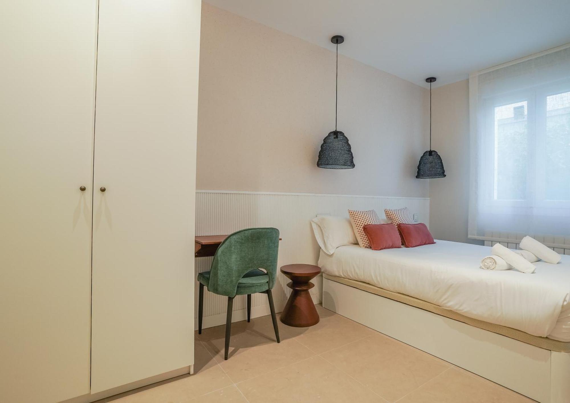 Modern Apartment-2Bedrooms 1Bath-Cuatro Caminos Madrid Exterior foto